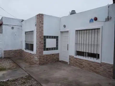 Casa en Venta en Guernica, Partido de Presidente Perón