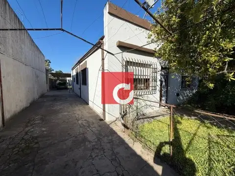Casa en Venta en Los Hornos, La Plata