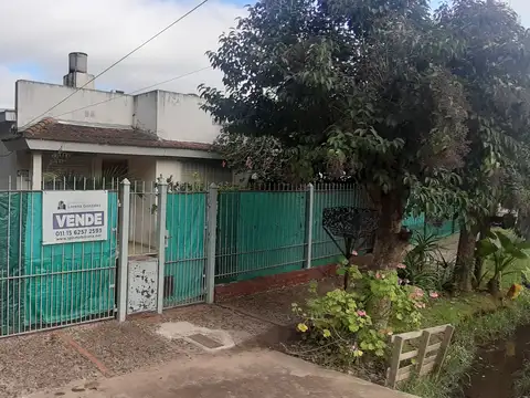 Casa en Venta en Bardessono, Belen de Escobar