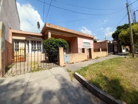 Casa en Venta en Ingeniero Adolfo Sourdeaux, Partido de Malvinas Argentinas