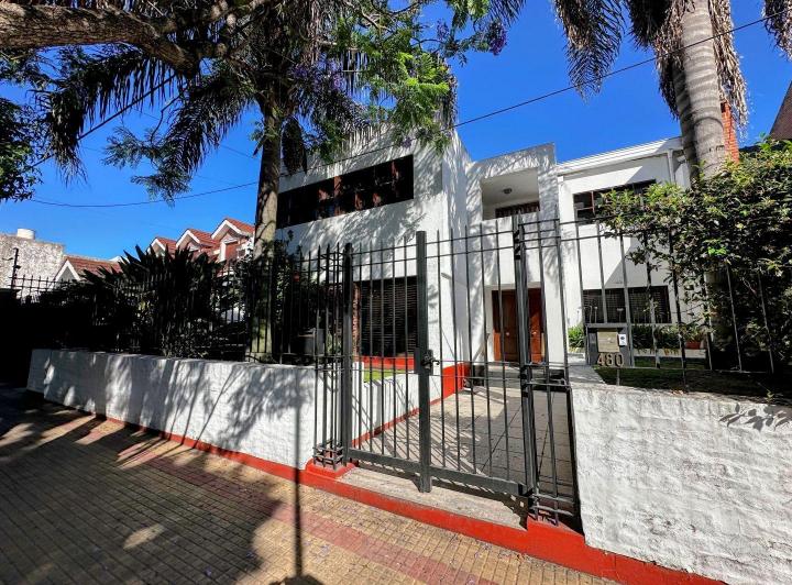 Casa · 415m² · 5 Dormitorios