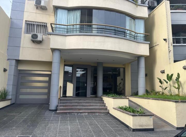 Departamento · 43m² · 2 Ambientes · 1 Cochera