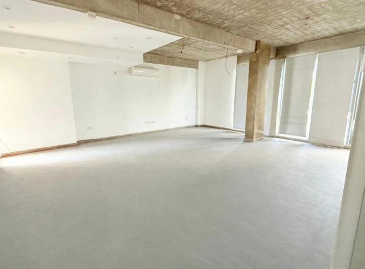 Oficina comercial · 90m² · 3 Ambientes