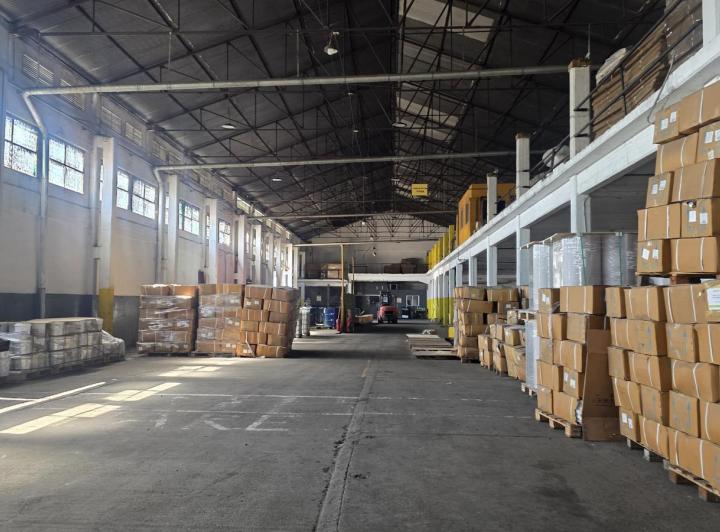 Depósito · 2000m²