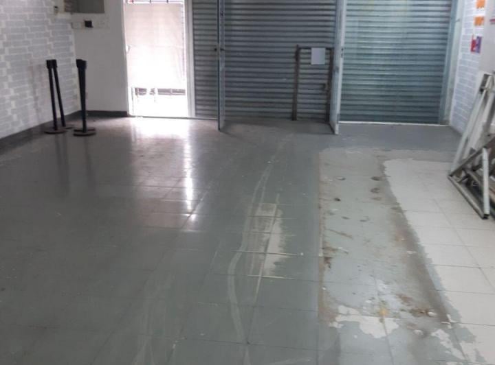 Local comercial · 160m²