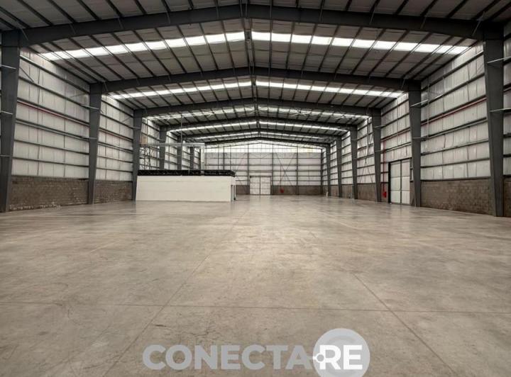 Depósito · 2000m²