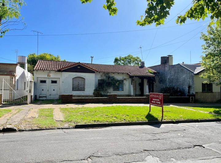 Casa · 193m² · 4 Ambientes · 1 Cochera