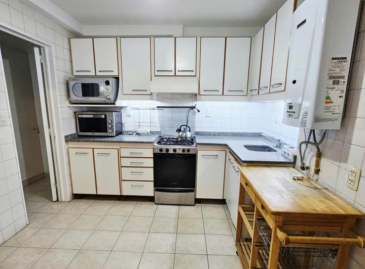 Departamento · 68m² · 4 Ambientes · 1 Cochera