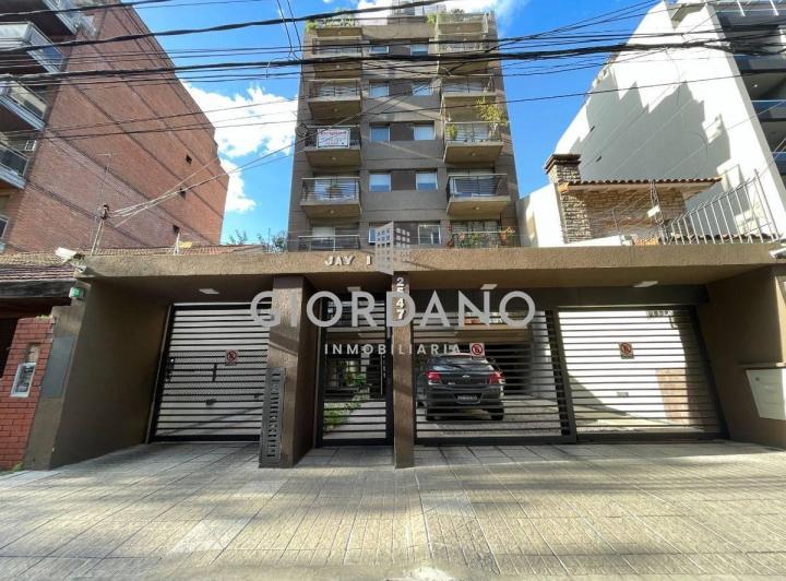 Departamento · 68m² · 3 Ambientes · 1 Cochera