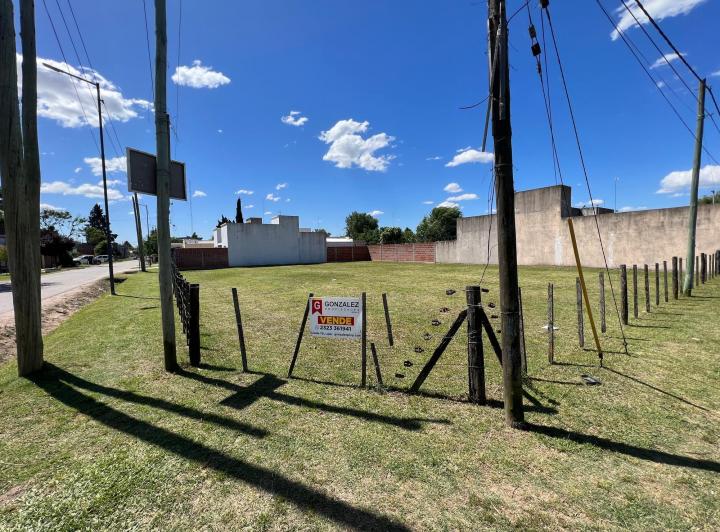 Terreno · 670m²
