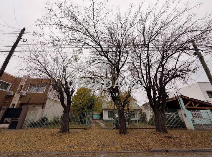 Terreno · 598m²