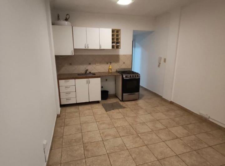 Departamento · 40m² · 2 Ambientes · 1 Cochera