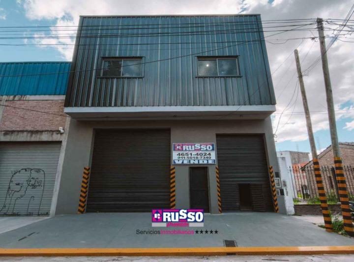 Bodega-Galpón · 390m²