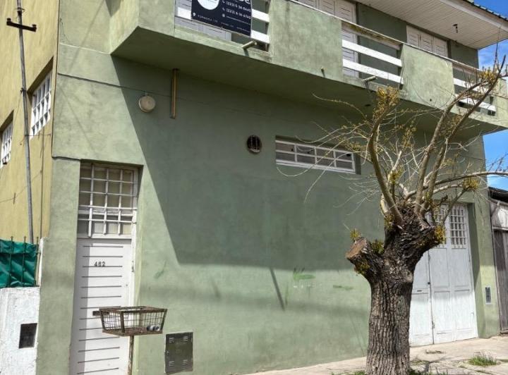 Casa · 170m² · 4 Ambientes · 1 Cochera
