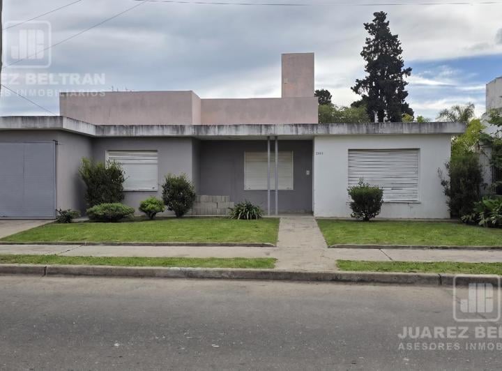 Casa · 154m² · 4 Ambientes · 1 Cochera