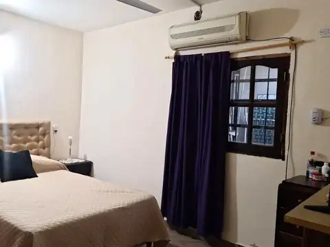 Venta casa 2 dorm, balcarce a mts de independencia