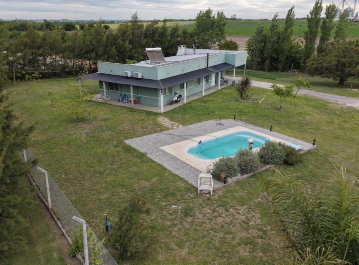Casa · 200m² · 5 Ambientes