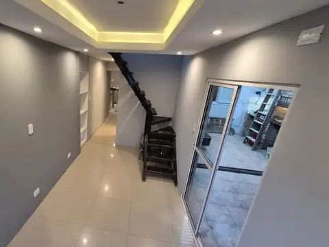 Venta casa interna (3 habs) frente parque ohiggins