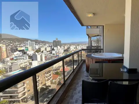 Departamento de categoría | 3 dormitorios con jacuzzi y 2 cocheras | pap8566629 |