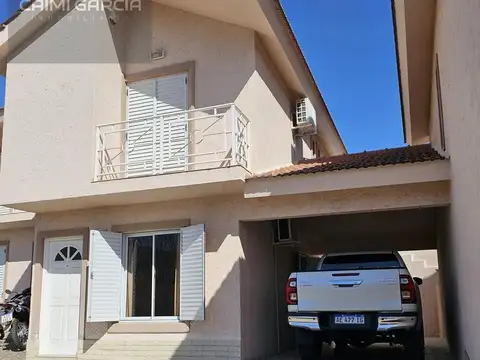 Duplex 2 dormitorios 2 baños en villa carlos paz barrio la quinta