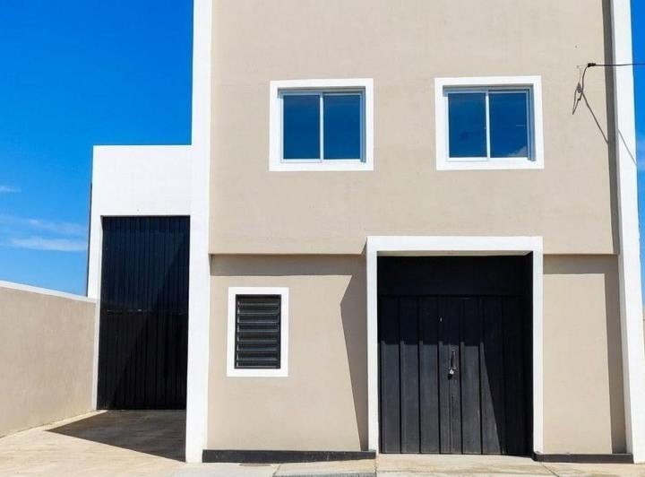 Casa · 300m² · 1 Ambiente