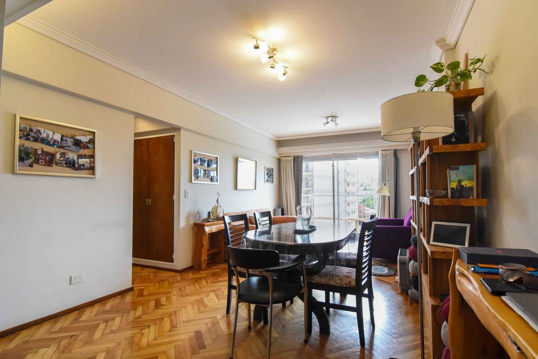 VENTA DEPTO 4 AMB C/BALCON EN PARQUE PATRICIOS