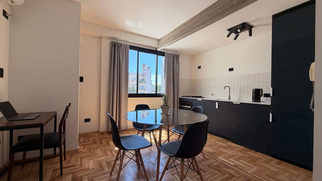 Venta Depto 2 amb-Caballito-Reciclado- Exc Ubic.
