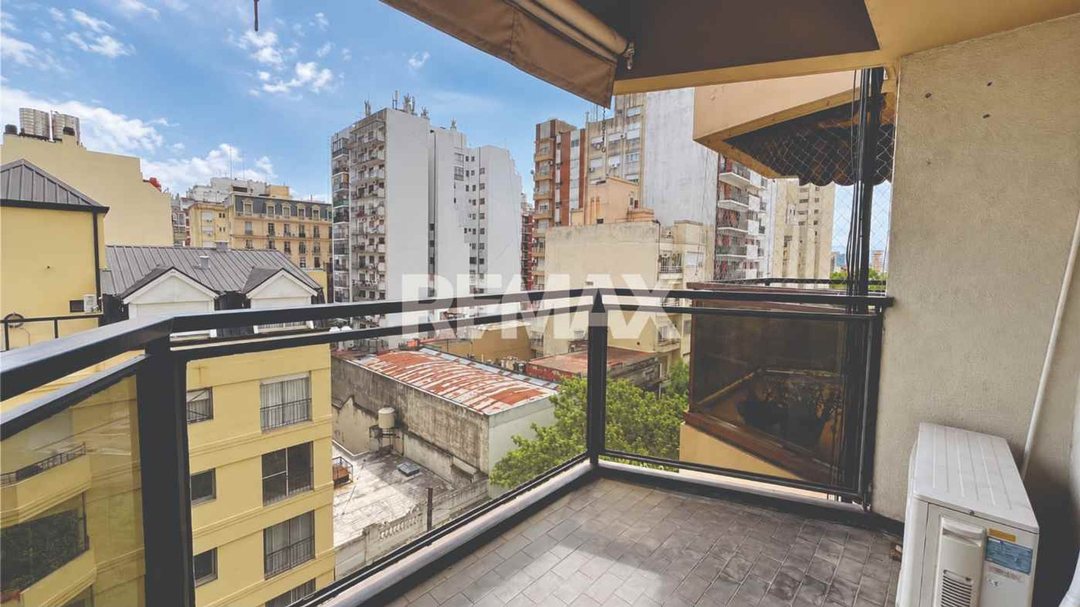 VENTA 4 AMBIENTES BALCÓN Y VISTA ABIERTA CABALLITO