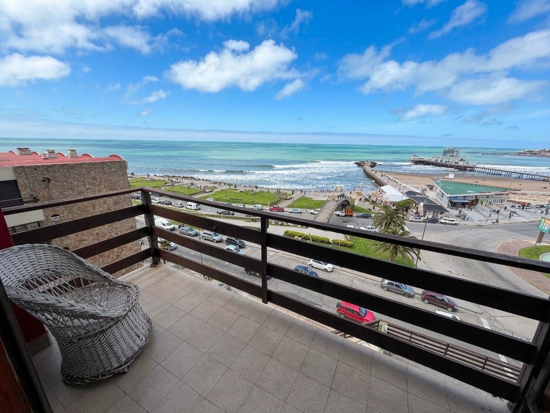 VENTA DEPARTAMENTO 2 AMBIENTES FRENTE AL MAR