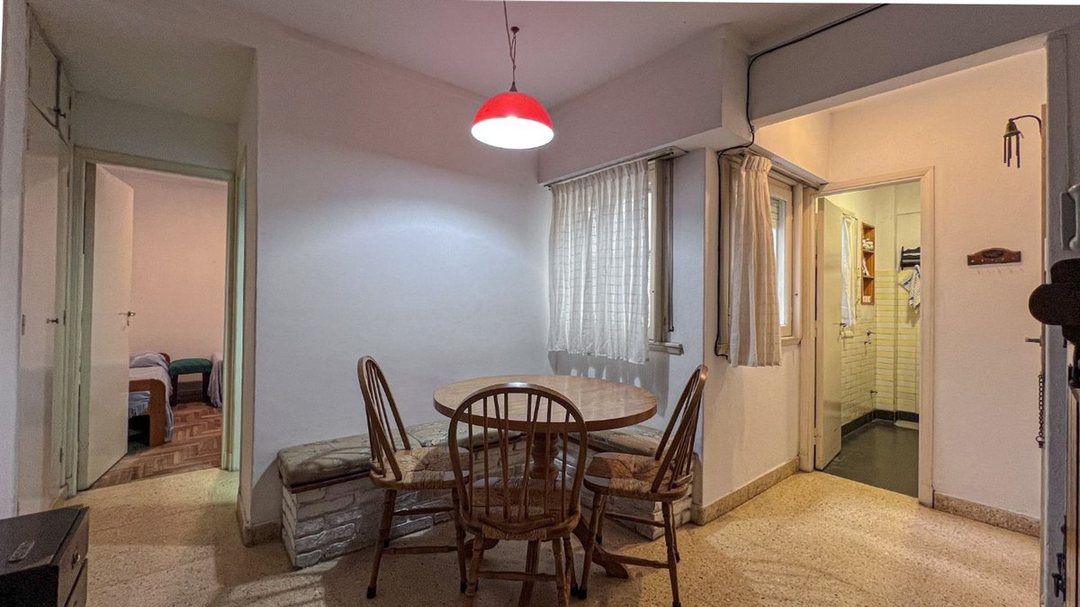 Venta Departamento 2 ambientes Plaza Colón interno