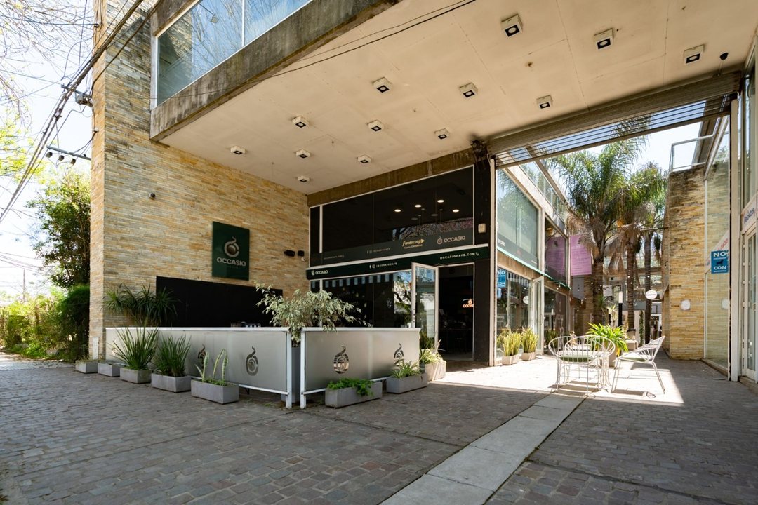 VENTA DE FONDO DE COMERCIO CAFE-BAR EN FUNES
