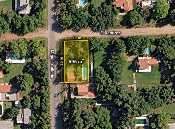 Casa · 130m² · 3 Ambientes · 1 Cochera