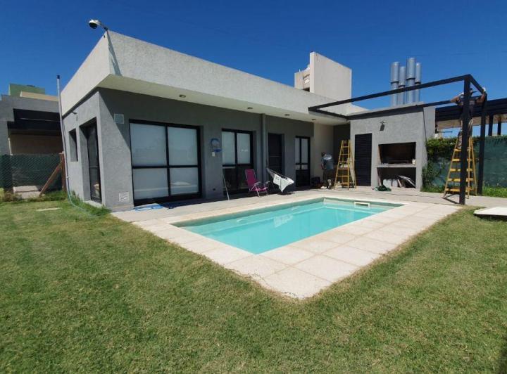 Casa · 44m² · 2 Ambientes · 1 Cochera