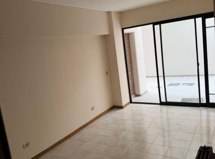 Departamento · 87m² · 4 Ambientes · 1 Cochera