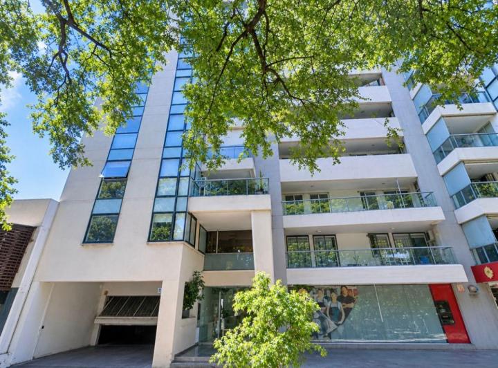 Departamento · 65m² · 5 Ambientes