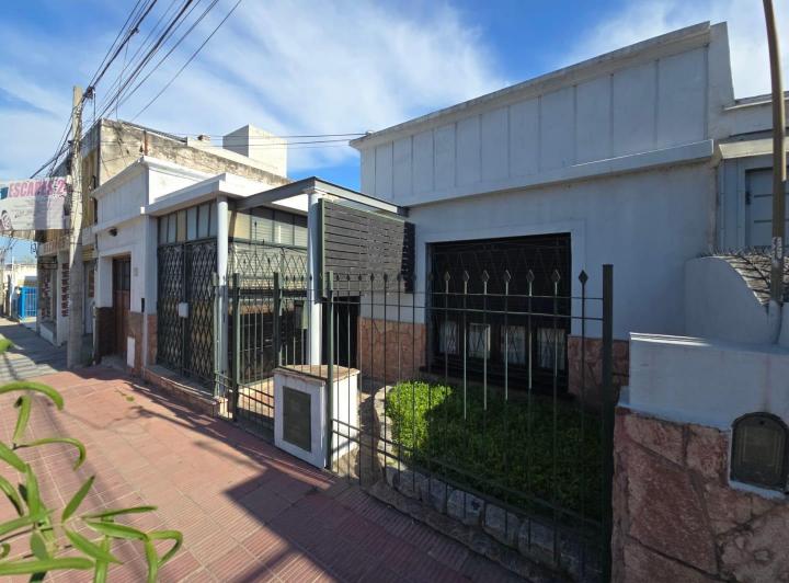 Casa · 88m² · 5 Ambientes
