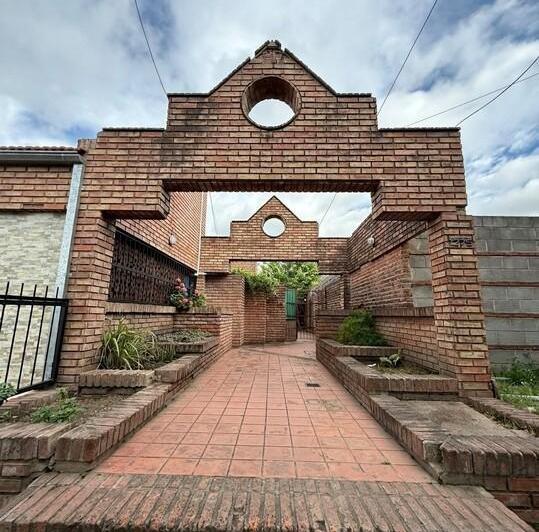 Casa · 40m² · 4 Ambientes