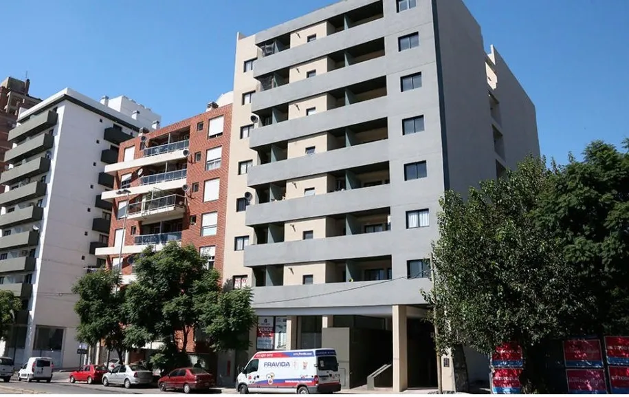 Sobre Pueyrredón - Moderno departamento de 2 dormitorios