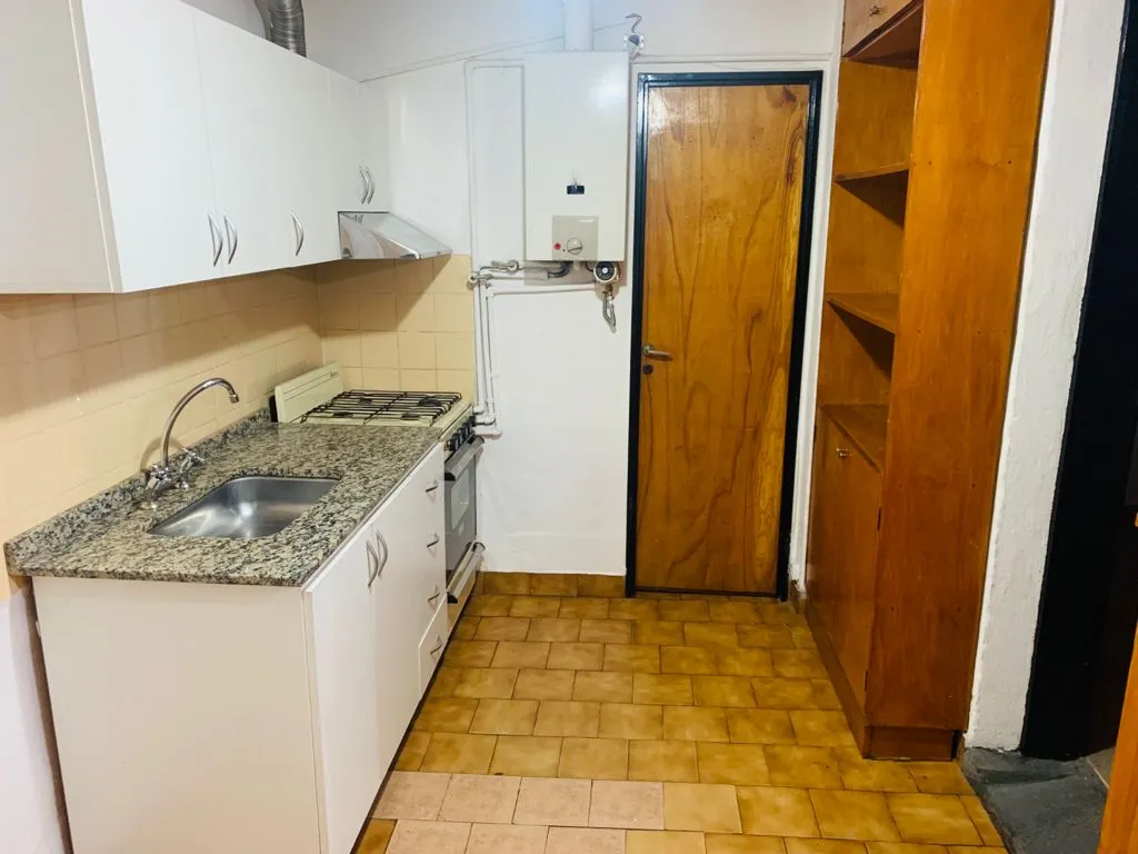 Atenea Vende Sobre Calle Rosari de Santa Fe Casa un Dormitorio