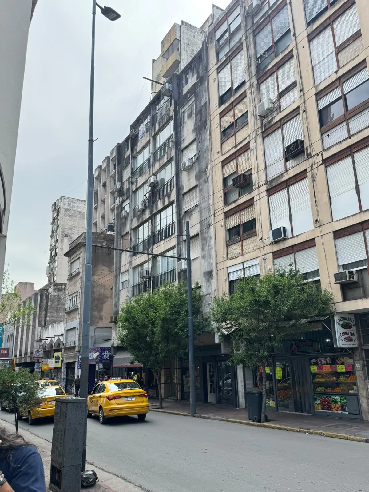 ¡OPORTUNIDAD EN PLENO CENTRO DE CBA! 2 DORM - SE ESCUCHAN OFERTAS!!!