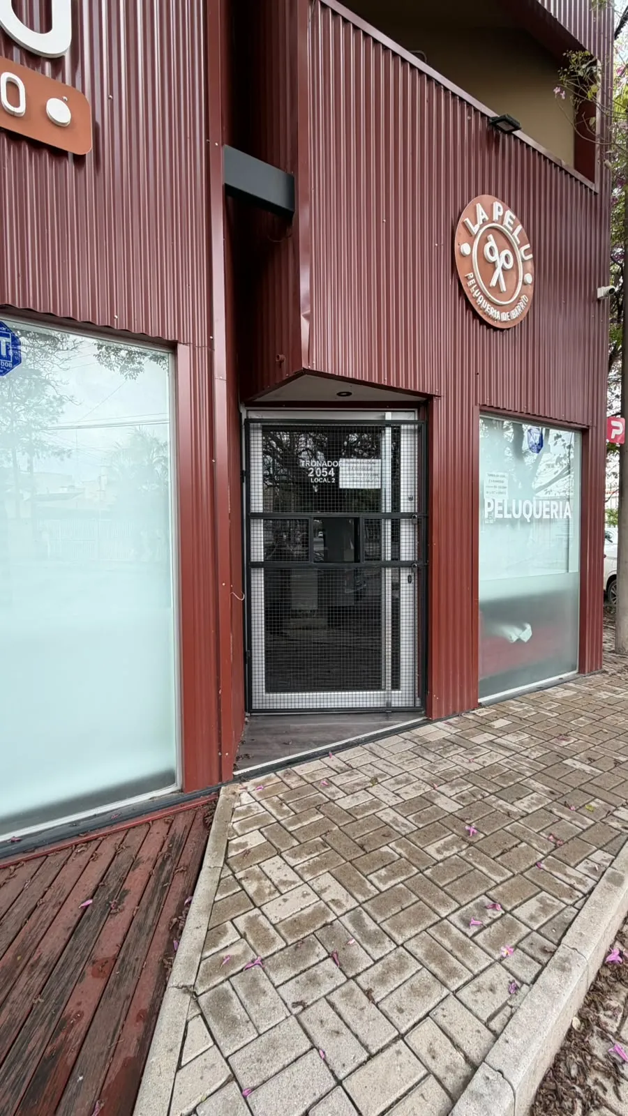 Casa mas Departamento en Venta Alto Alberdi con Renta