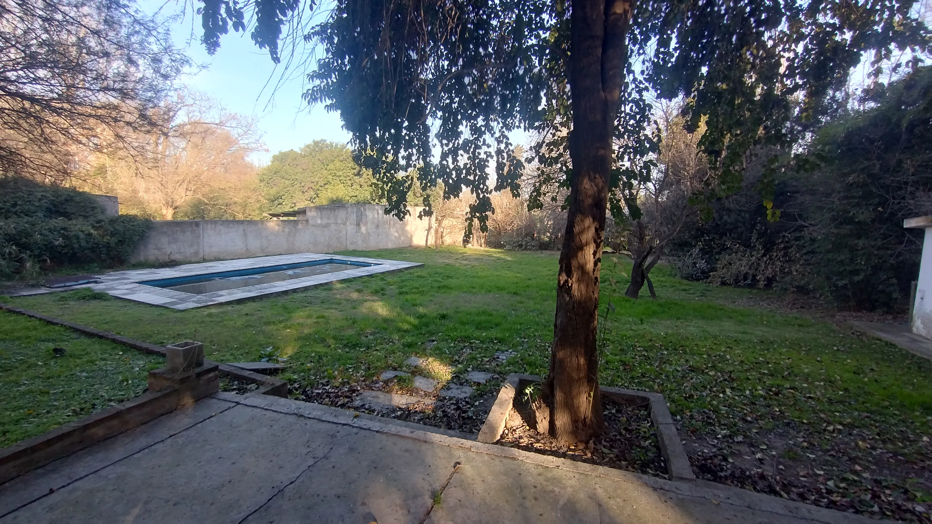 Anisacate, tres dormitorios, con gran parque!!