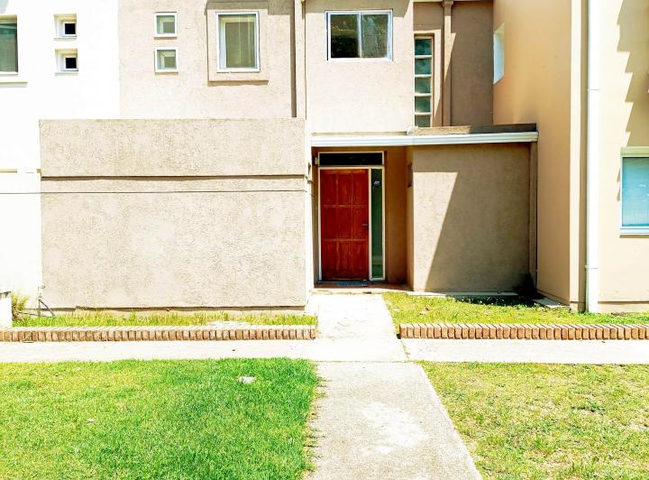 Casa · 120m² · 6 Ambientes · 1 Cochera