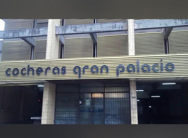 Garage · 12m²
