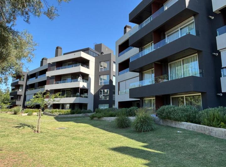 Departamento · 120m² · 2 Ambientes · 2 Cocheras