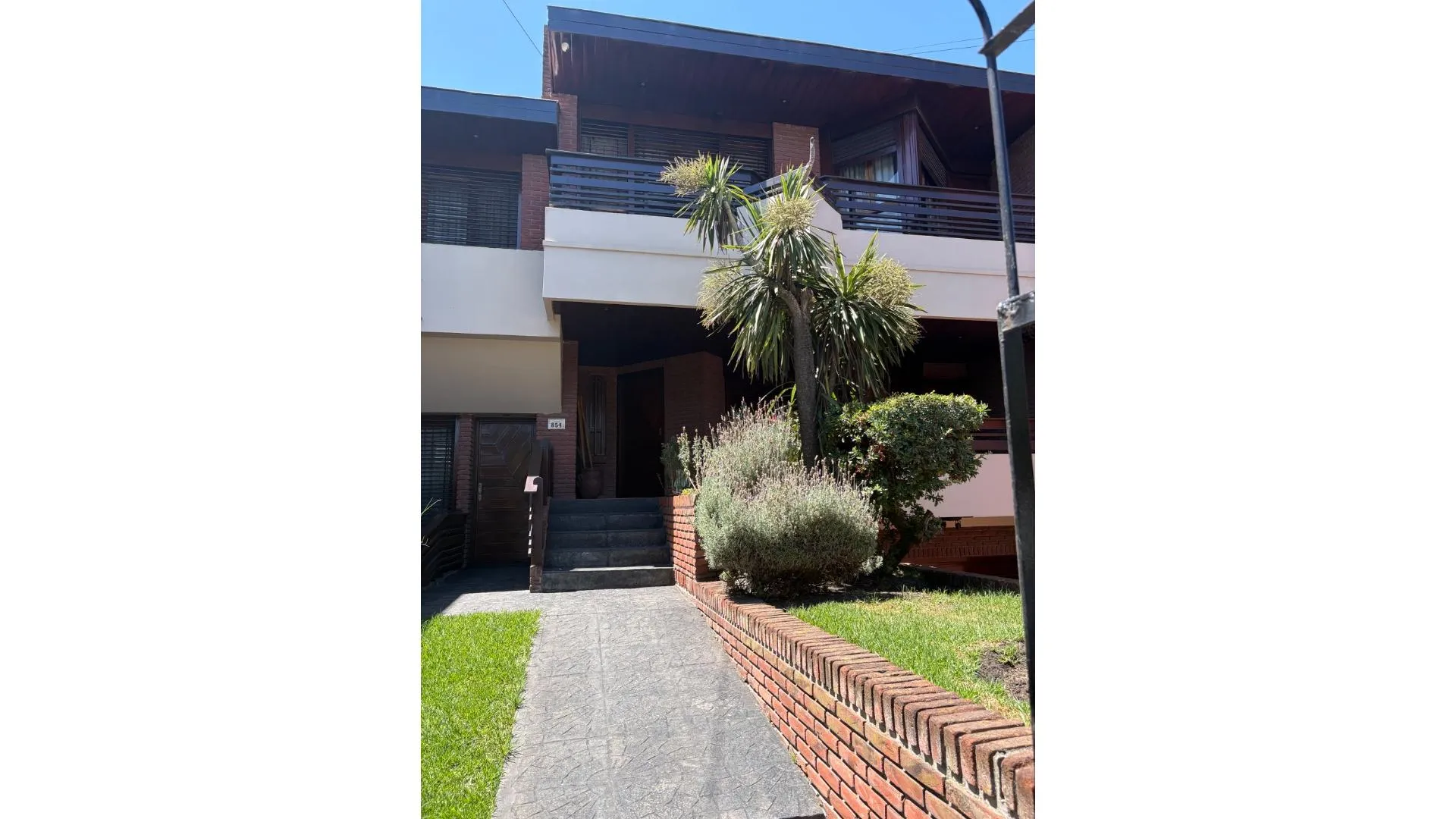 Chalet 5Amb. c/dep. en Parque Luro