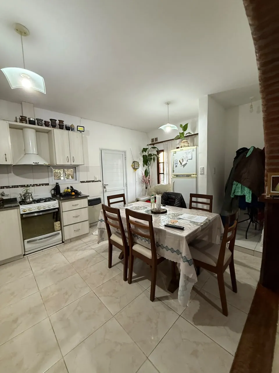 OPORTUNIDAD UNICA PARA INVERSORES VENDO CASA MÁS DOS DUPLEX
