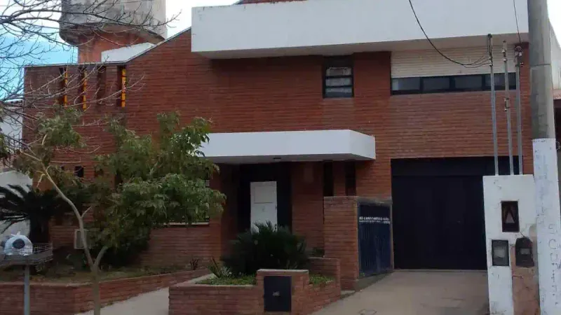 Excelente Oportunidad de Negocio! Se vende Clínica medica.