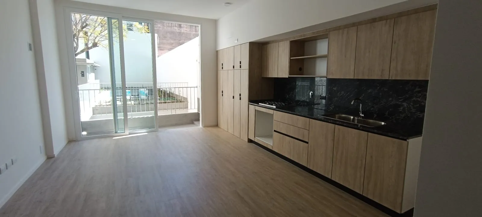 Duplex a Estrenar- Categoria- 2 dormis pileta SUM