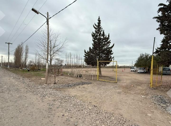 Terreno · 23555m²